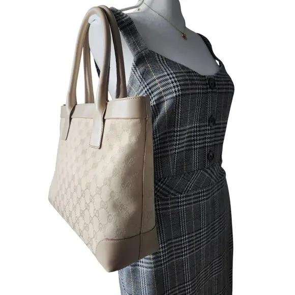 SOLD Gucci GG Monogram Canvas Tote Light Beige Leather Large Shopper Shoulder - Picture 13 of 16